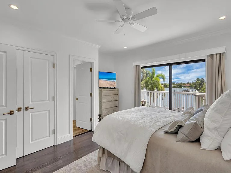 245 Springline Dr — Photo 17