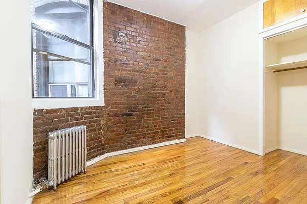 Rented by Bold New York | media 15