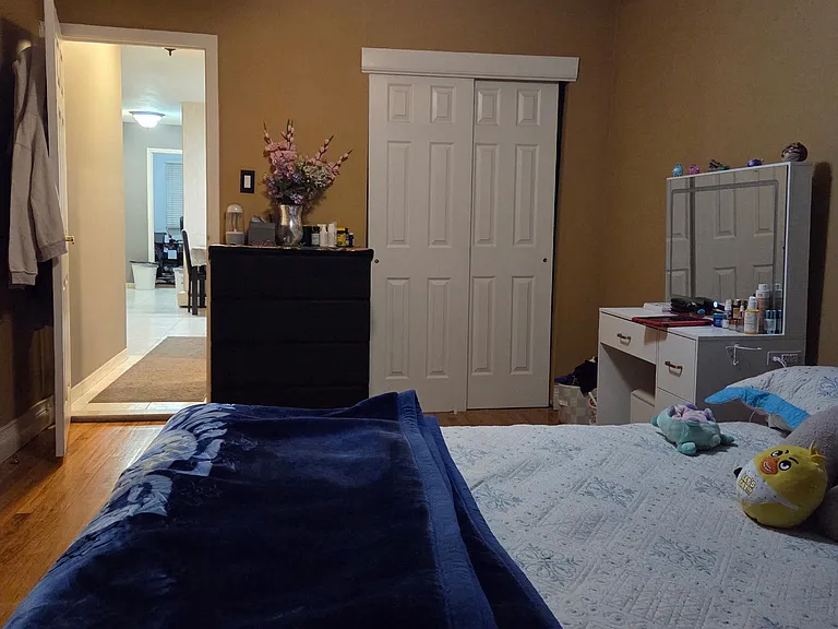 1723 Shore Pkwy #1 — Photo 7