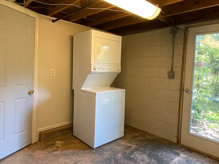 113 McKoy St — Photo 26