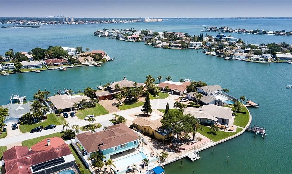2nd image of 6350 3rd Palm Point