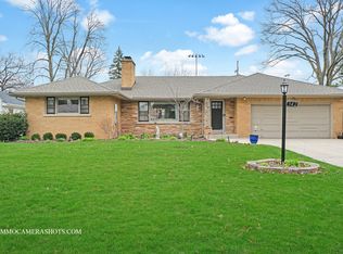 342 Republic Rd, Batavia, IL 60510