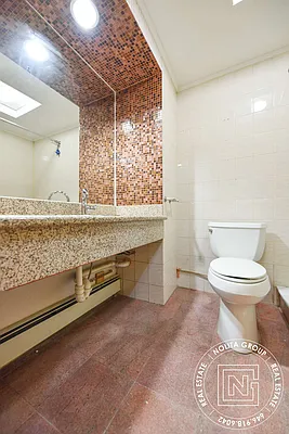 Rented by Nolita Group | media 7