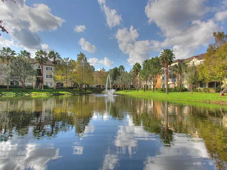 Polo Glen Apartment Homes — Photo 10