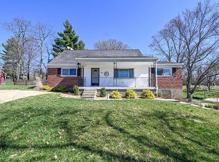 3866 Springoak Dr, Cincinnati, OH 45248