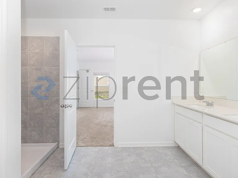 2043 Punch Bowl Ave — Photo 13