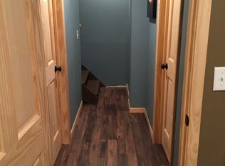 404 Willow Dr, Hallock, MN 56308