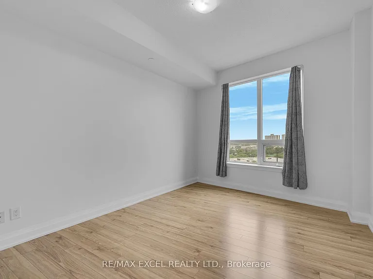 7161 Yonge St #625 — Photo 25