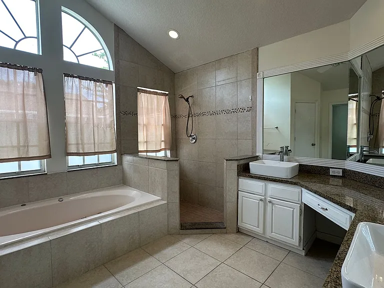 935 Shriver Cir — Photo 21