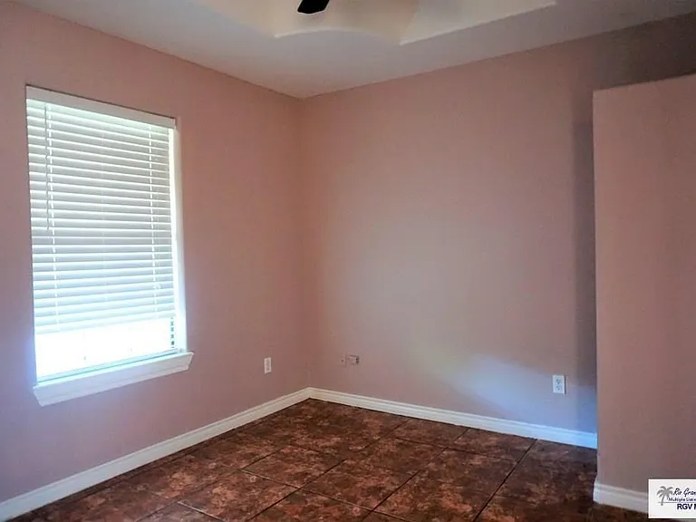 4714 Hidden Acres — Photo 9