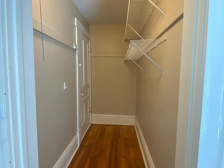 520 Church St — Photo 19