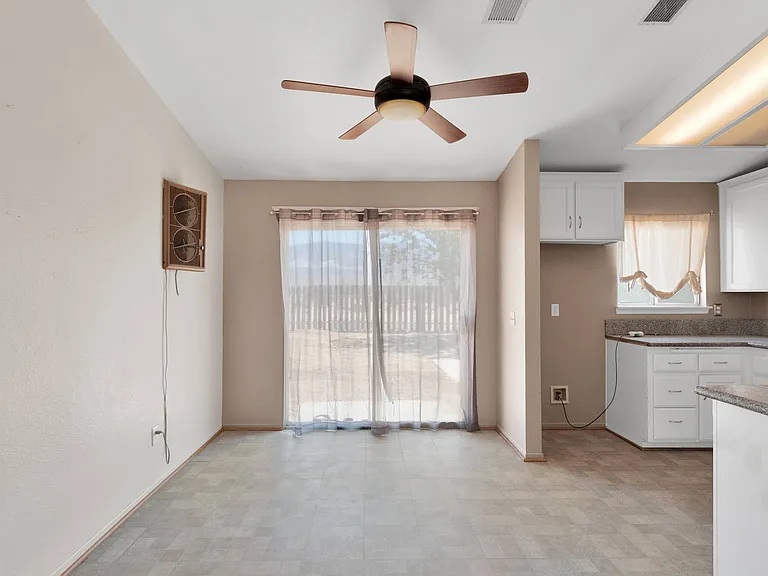 35025 El Dorado Rd — Photo 8