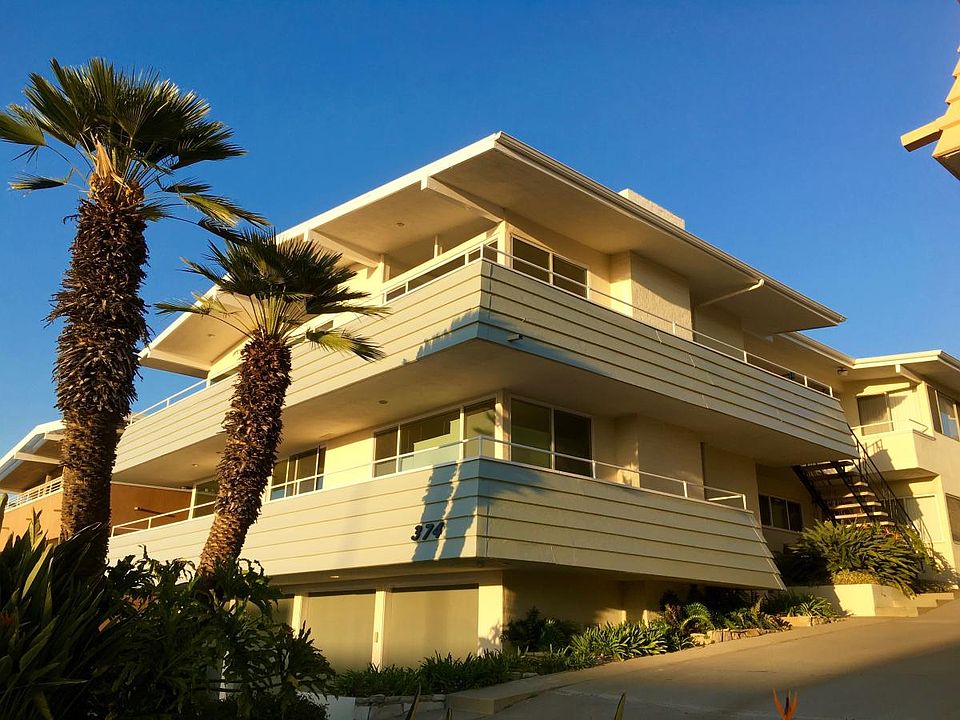 374 Palos Verdes Blvd, Redondo Beach in the Beautiful Hollywood Riviera where the movie stars came to play.