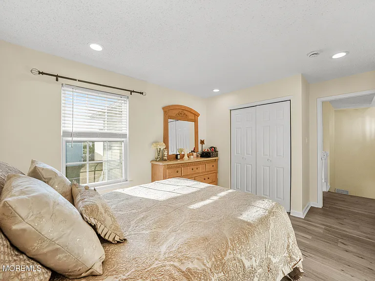 41 Tall Oaks Ct — Photo 38