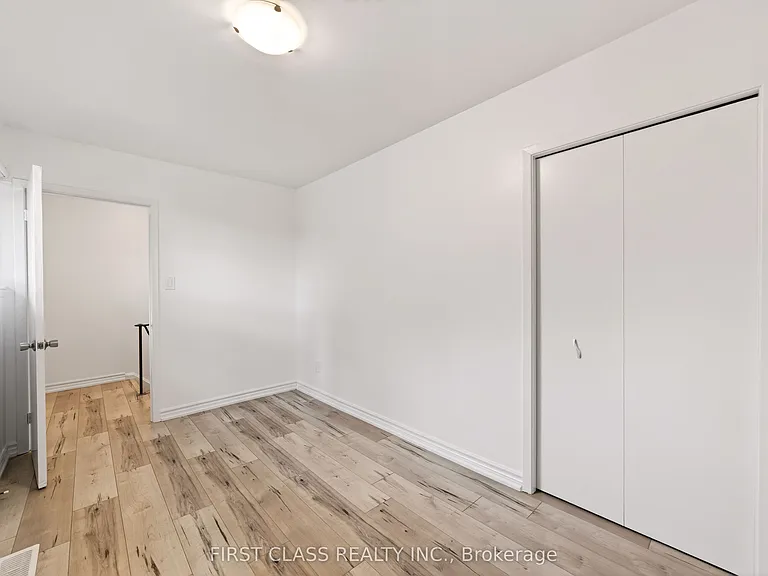 96 George Henry Blvd #38 — Photo 12