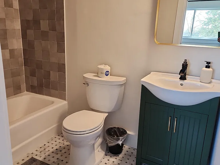 325 Maywood Ave — Photo 25