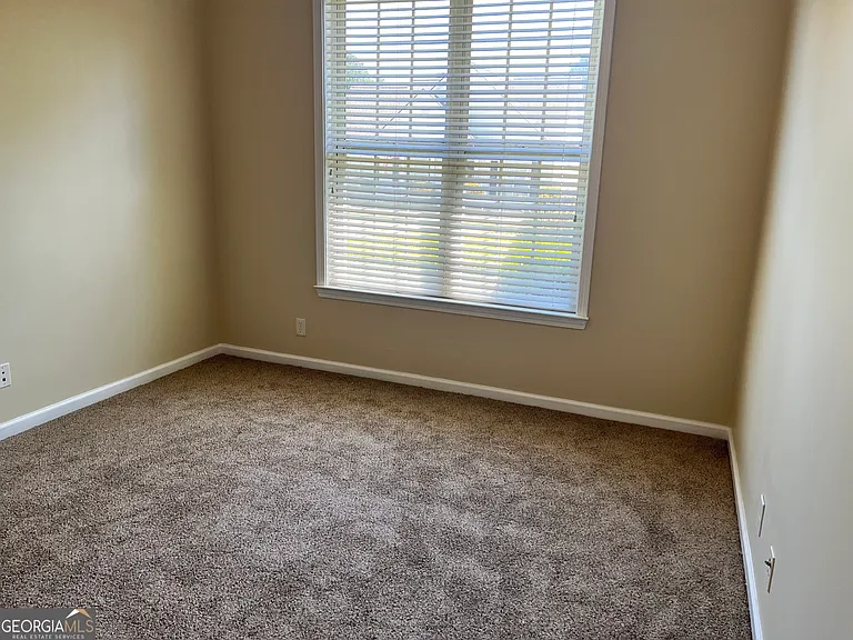 99 High Point North Dr — Photo 22