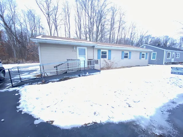 5746 Mulberry Ave, Portage, IN 46368