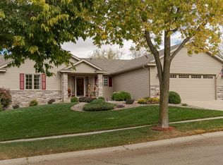 5230 Nicklaus Dr NW, Rochester, MN 55901