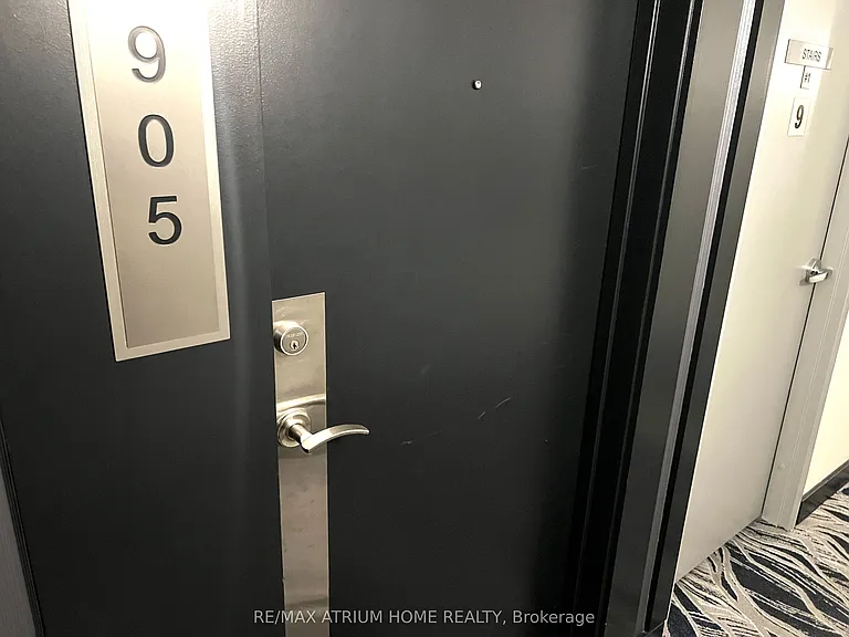 410 Queens Quay W #905 — Photo 3