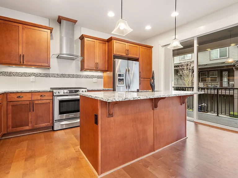 1316 Chelsea Walk NE — Photo 7