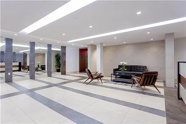 Rented by Mirador Real Estate | media 65