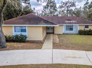 1728 W Pine Ridge Blvd, Beverly Hills, FL 34465