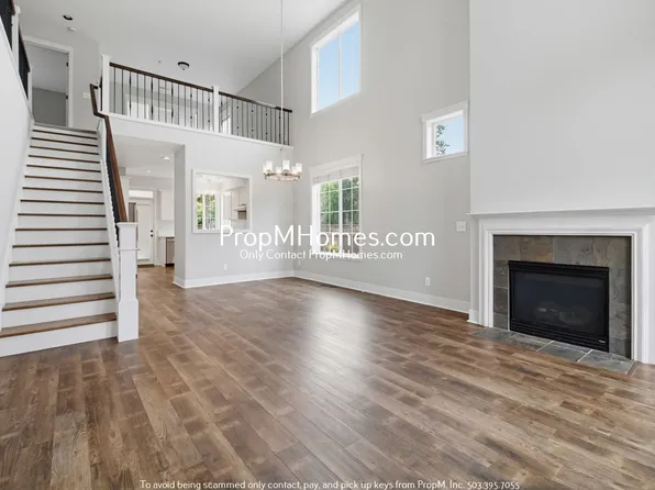 11641 SW Grenoble St, Wilsonville, OR 97070