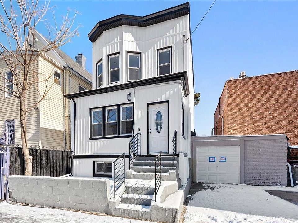 1st image of 3149 102nd Street