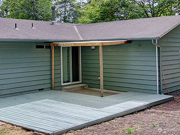 5th image of 98 Ponderosa Drive
