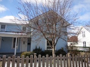 462 Center St #64, Elgin, IL 60120