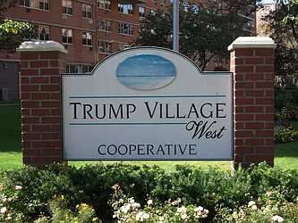 Sold by Thomas Lipovetsky, LREB