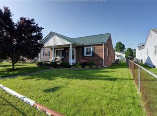 2361 Grant Ave, Saint Albans, WV 25177