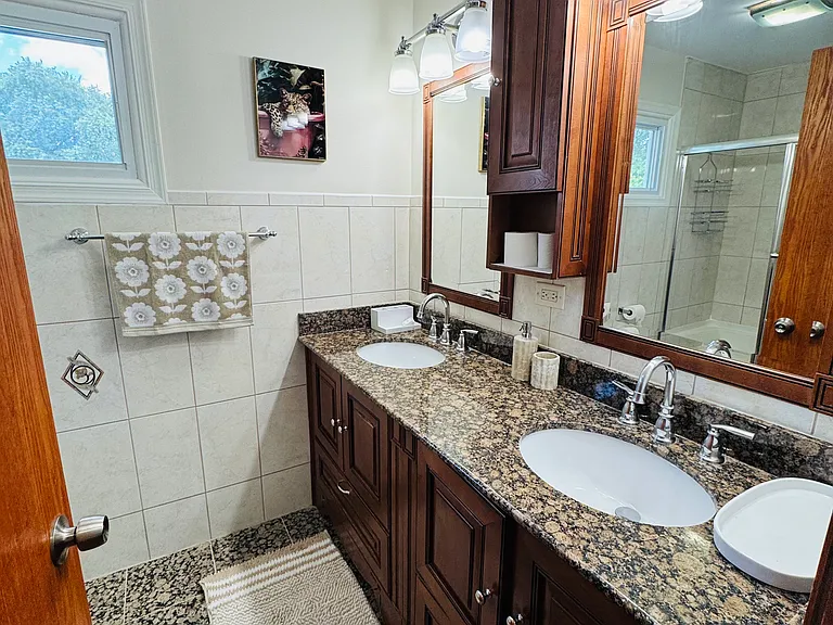 1115 Old Mill Ln — Photo 10