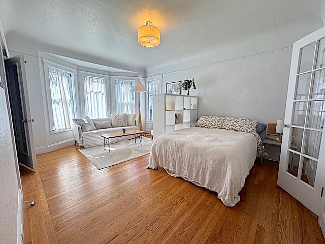 1st image of 1840 Turk St #6