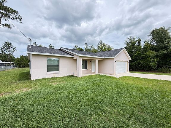 3rd image of 85 Maple Dr