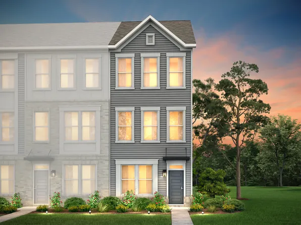 4035 Capital Ridge Ct, Charlotte, NC 28205