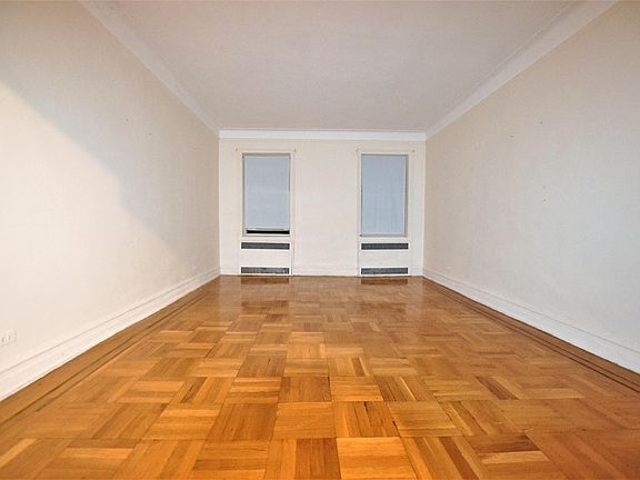 5th image of 2709 Ocean Ave APT F2