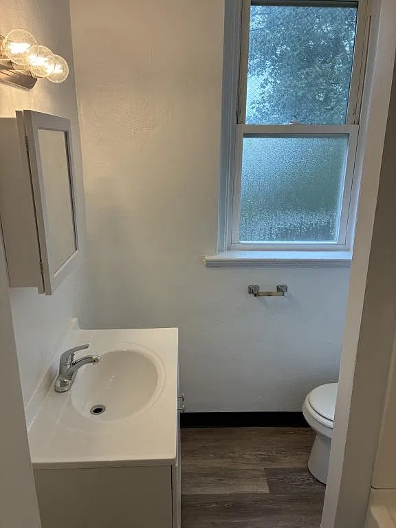 1150 Brownsville Road 1A — Photo 4