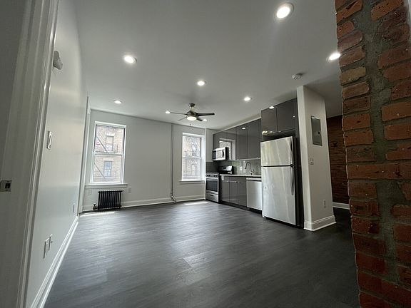2nd image of 2478 Arthur Ave APT 6