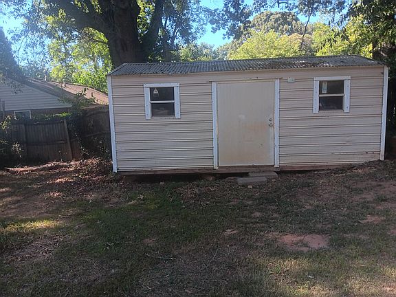4th image of 5302 Lee Cir