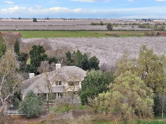 4th image of 5724 Parker Rd