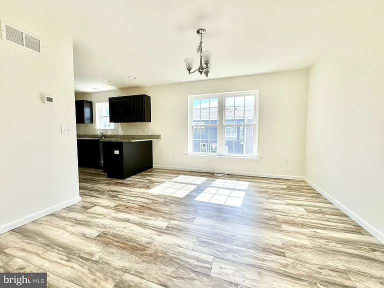76 Filbert Dr — Photo 10