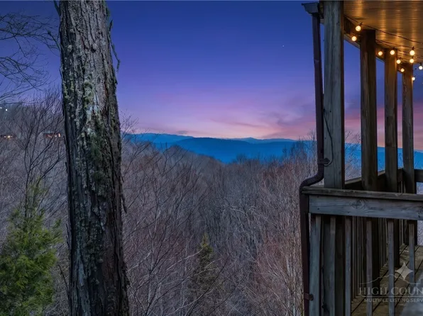 106 W Pond Creek Road #A, Beech Mountain, NC 28604