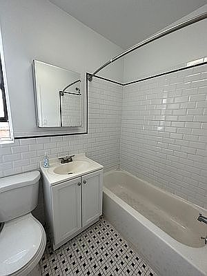 5th image of 87 Hamilton Pl APT 6E