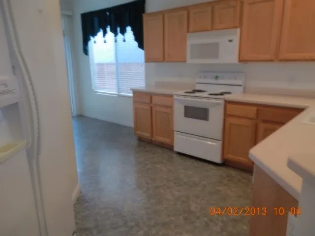 Coral Canyon Home — Photo 3