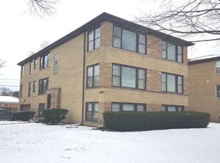 4175 W Lunt Ave #2, Lincolnwood, IL 60712