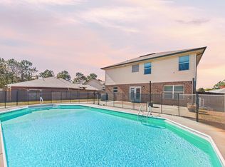 9403 Pouder Ln, Navarre, FL 32566