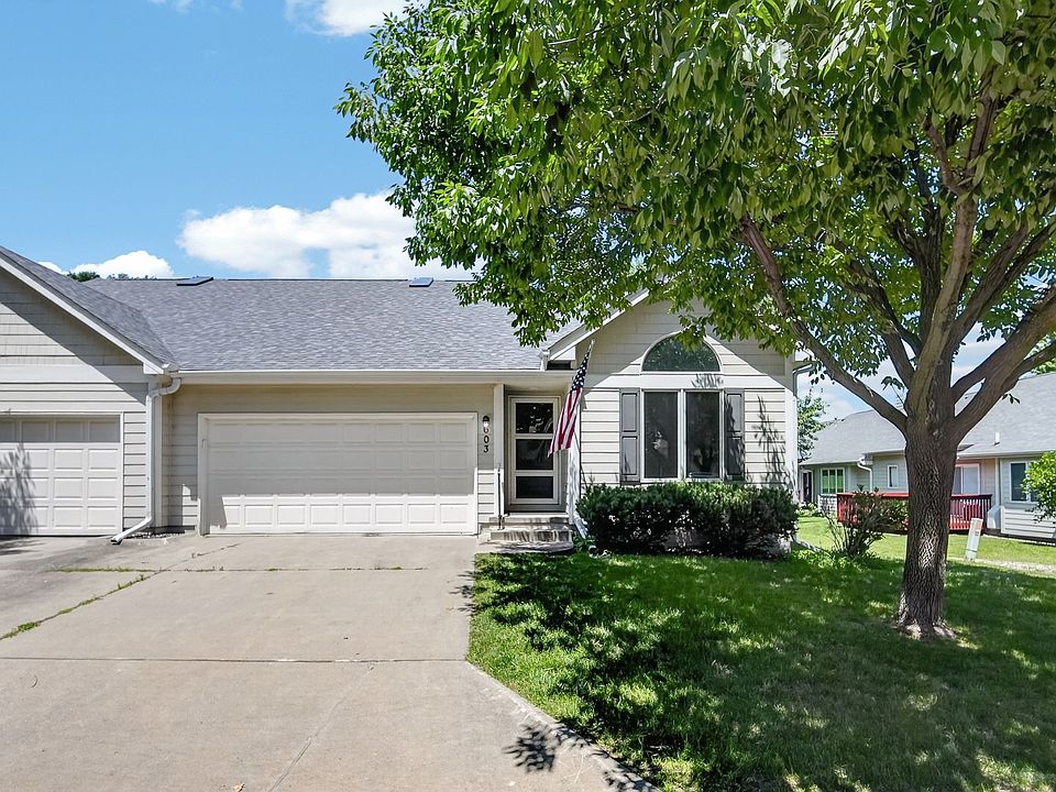 1st image of 603 NE Oakhurst Dr