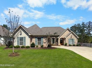 183 Cornerstone Dr, Brandon, MS 39042